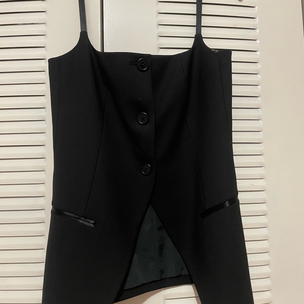 Helmut Lang Wool Blend Sleeveless Blazer Top.